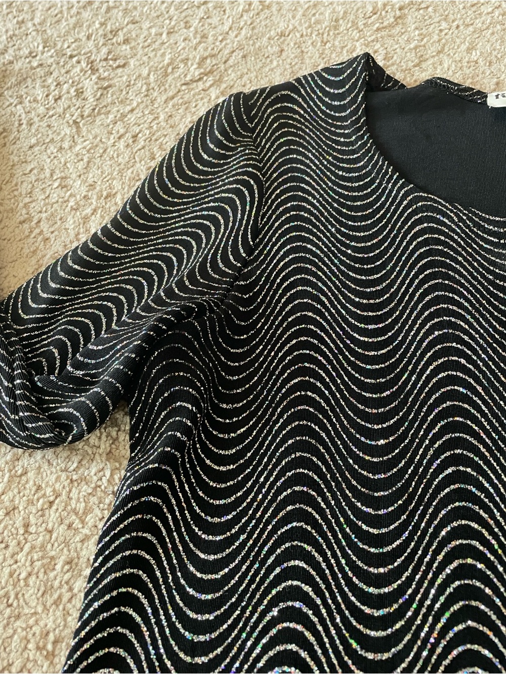 Ronni Nicole Black Short-Sleeve Top with Sparkle Wave Stripes